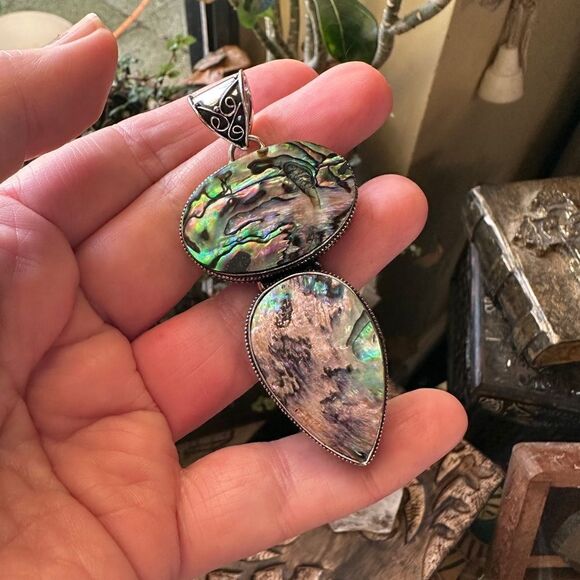 Mermaid Abalone Shell Sterling Silver Pendant - Picture 2 of 5